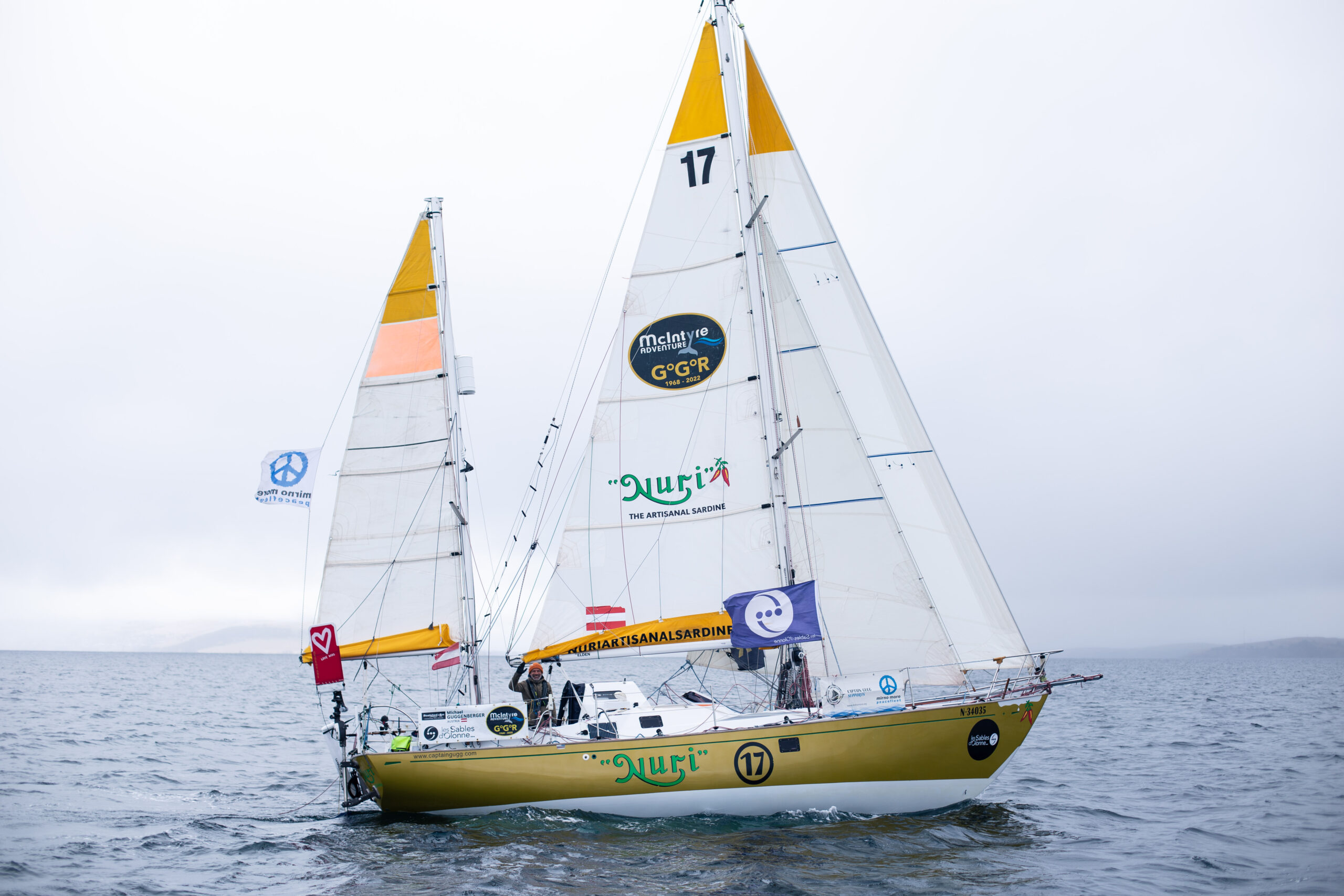 Michael und sein Boot Nuri